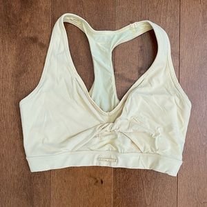 Gymshark x Whitney Simmons V3 Mellow Yellow Sports Bra Size Small 🌻